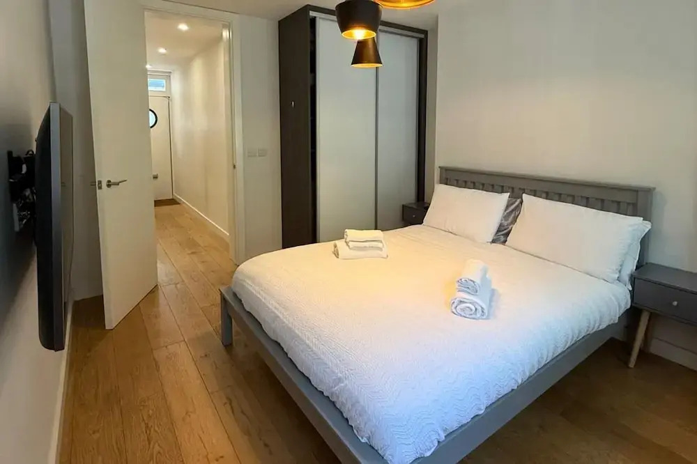 Central London Apartment With 2 Bedrooms -sleeps 6