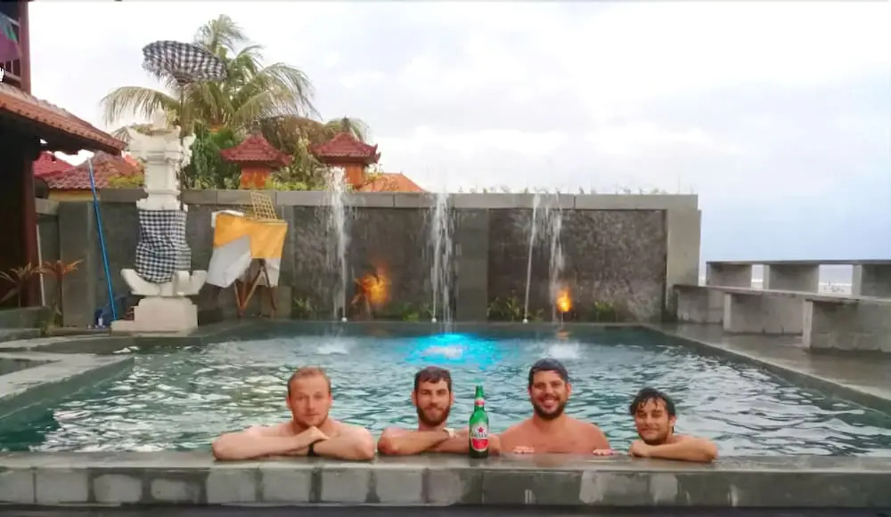 Waterside inn Nusa Penida