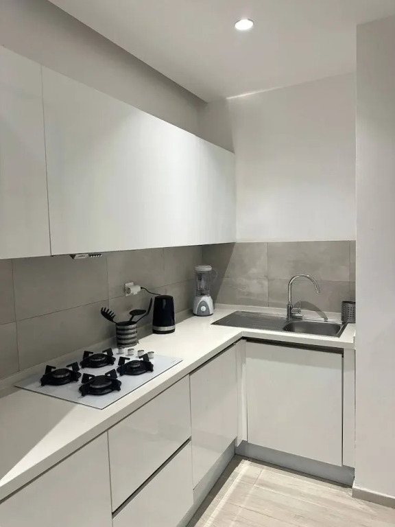 Charming 1-bedroom Apartment in Marsa, Tunisia