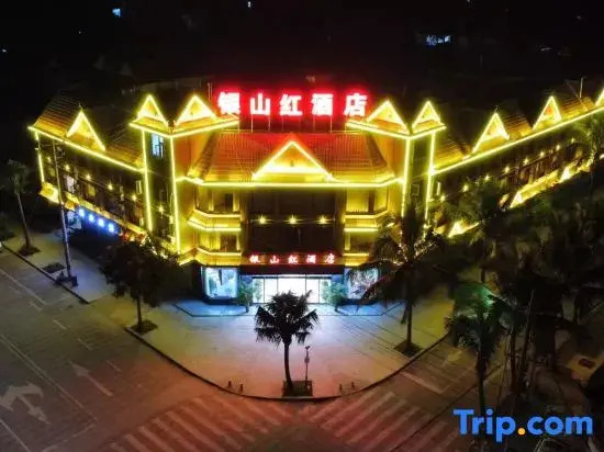 Silver Mountain Red Hotel