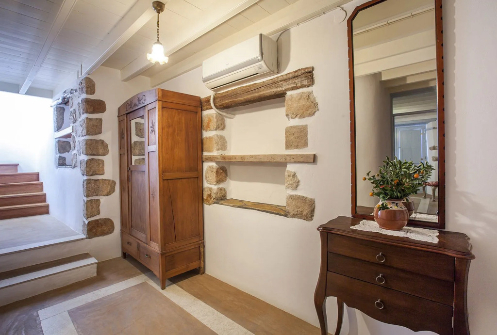 Theologos Houses