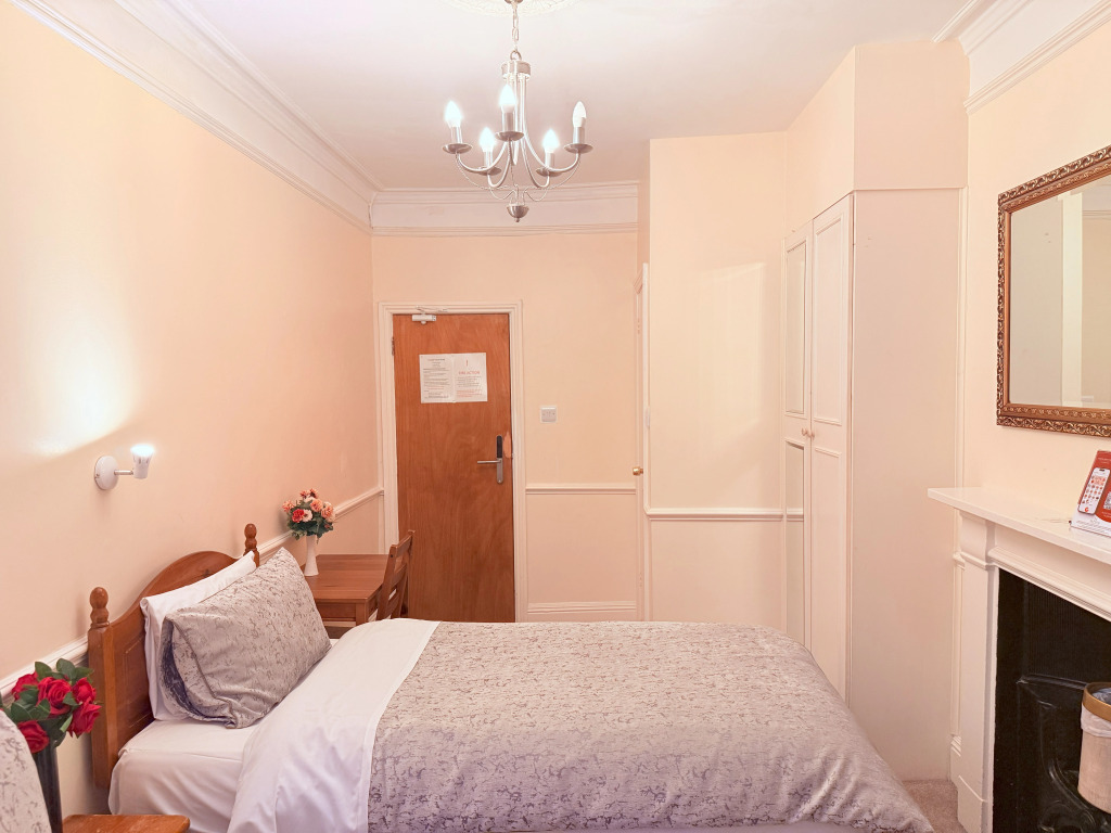Europa House Hotel, London Paddington
