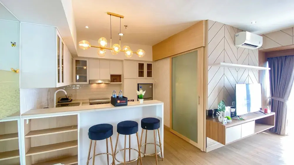 Modern Look 2Br At Puri Garden Apartment