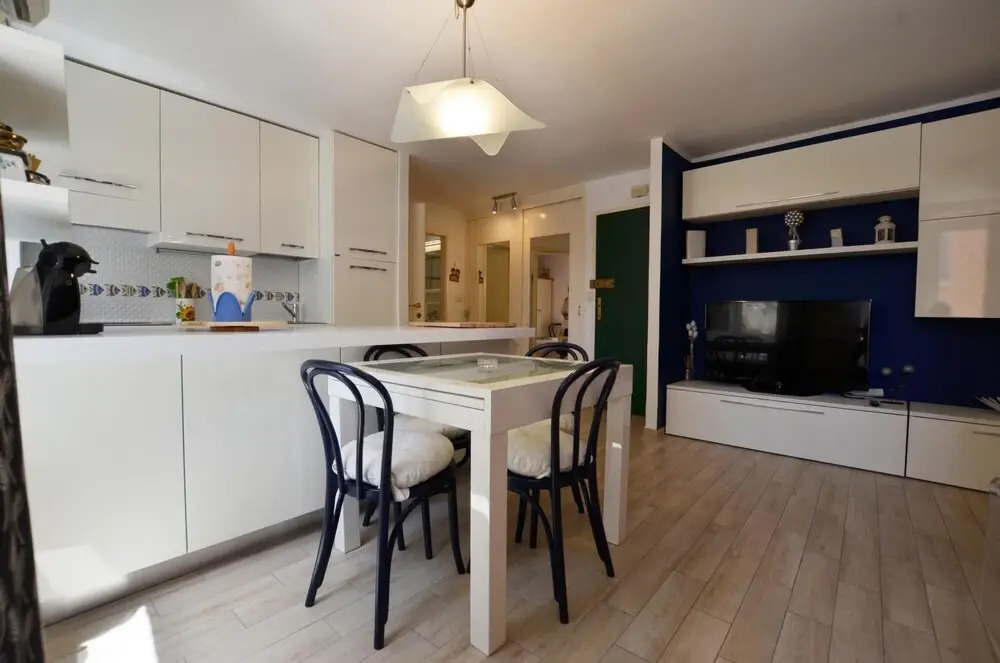 Bea Leo in Rovinj With 1 Bedrooms and 1 Bathrooms