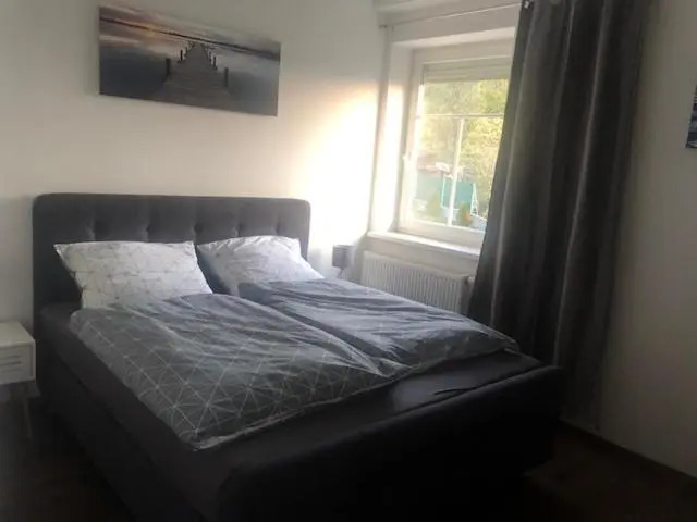Sehr schöne Terrassenwohnung in Ruhelage mit Seeblick!