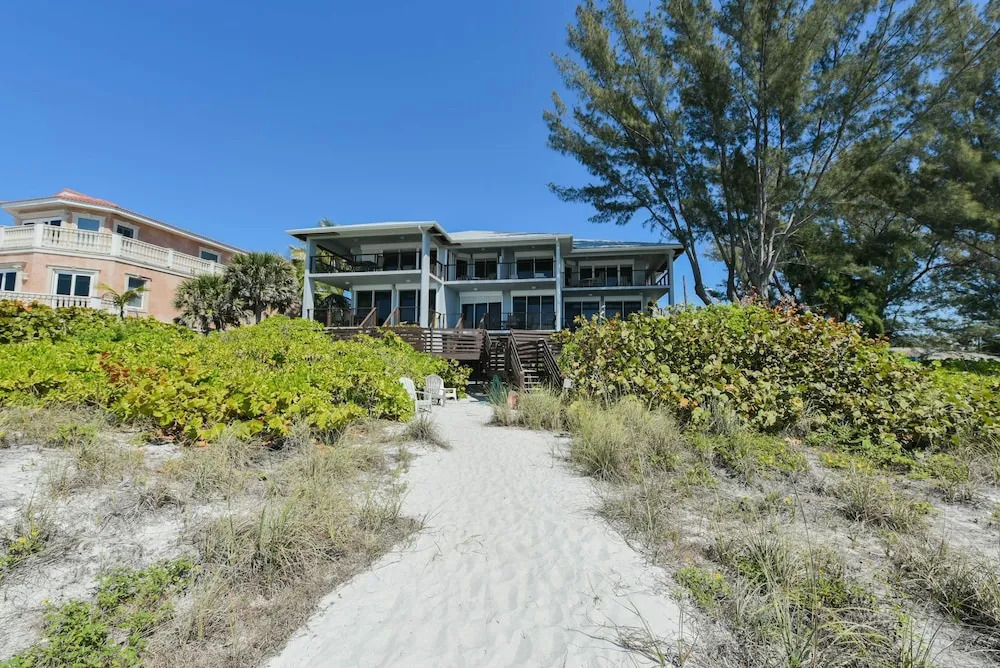 Coastal Sunset of Sunset Cove Apartment 3
