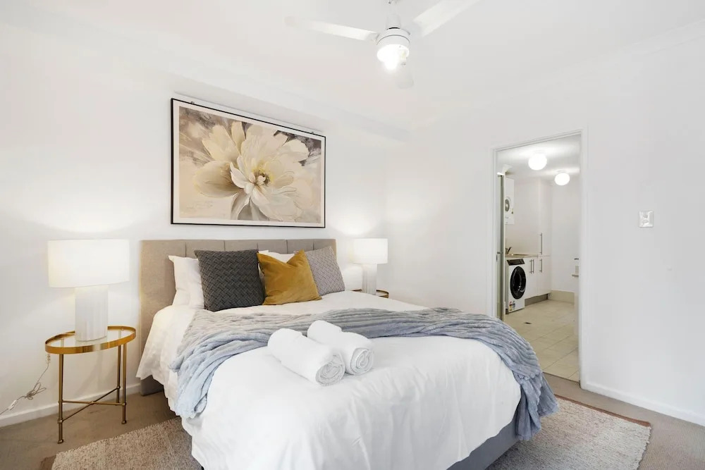 Perfect Location 2BR 1bth - Beckenham