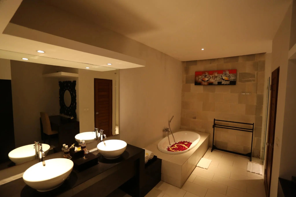 The Light Exclusive Villas and SPA