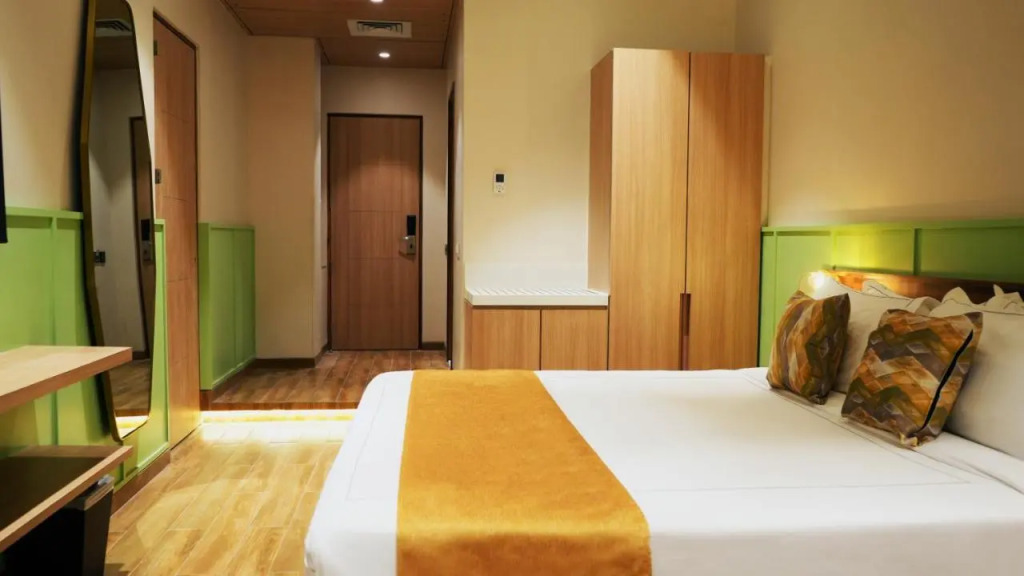 Hotel Bawa Regency Dadar