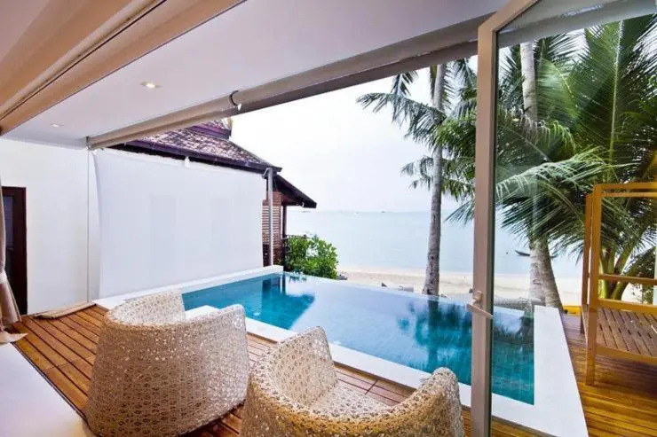 Panu Luxury Beachfront Apartments