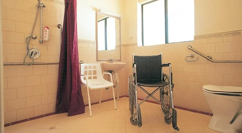 Acacia Apartments