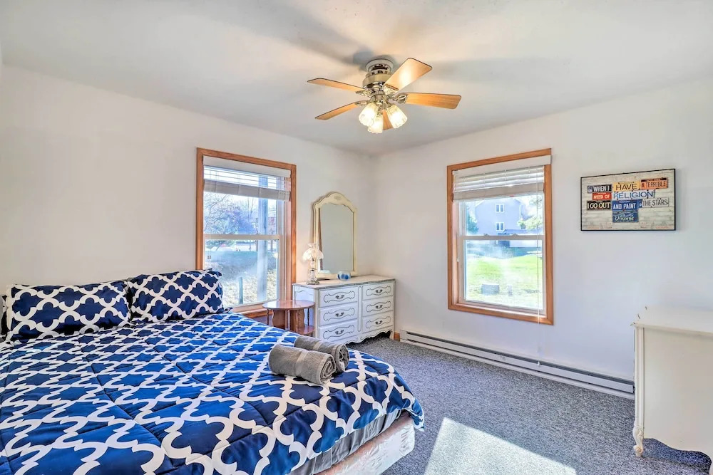Near Hiking: Lakefront Albrightsville Home w/ Deck