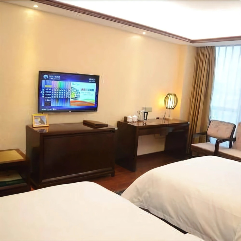 Qinglv International Hotel