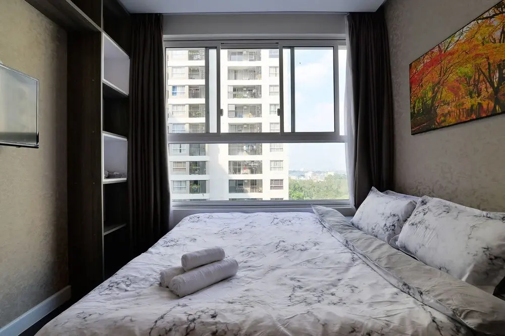 Pho Quang Luxury 2BRs Apartments
