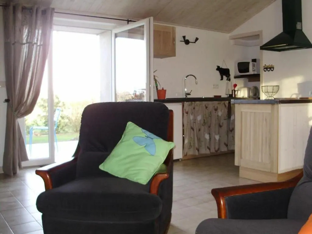 Gîte authentique avec cheminée, terrasse privée, accessible PMR, pêche et activités ULM - Vendée - FR-1-426-431