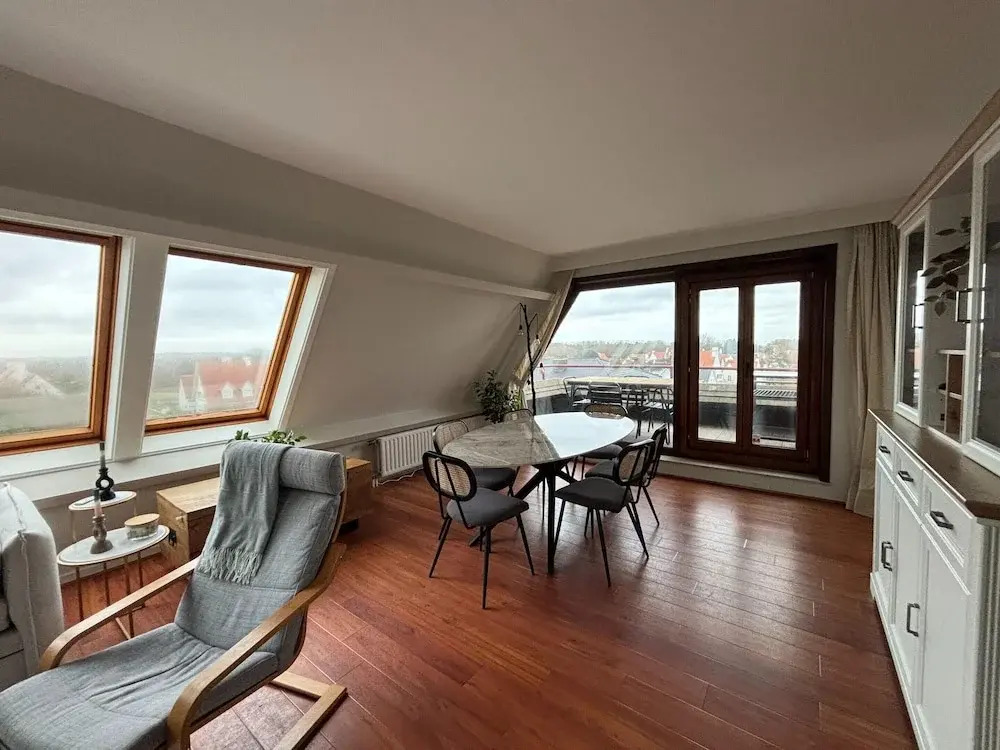 Penthouse in De Haan With Sea View
