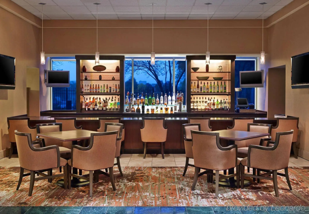 Sheraton Suites Chicago Elk Grove