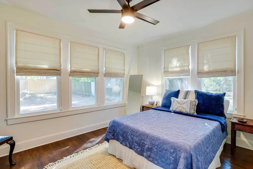 Walkable Tyler House w/ Deck: 1/2 Mi to Downtown!