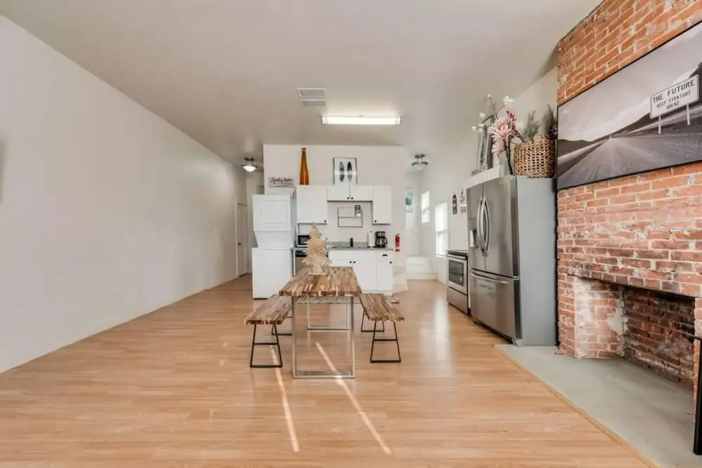 Luxury Family Friendly Home 6 Queen Beds