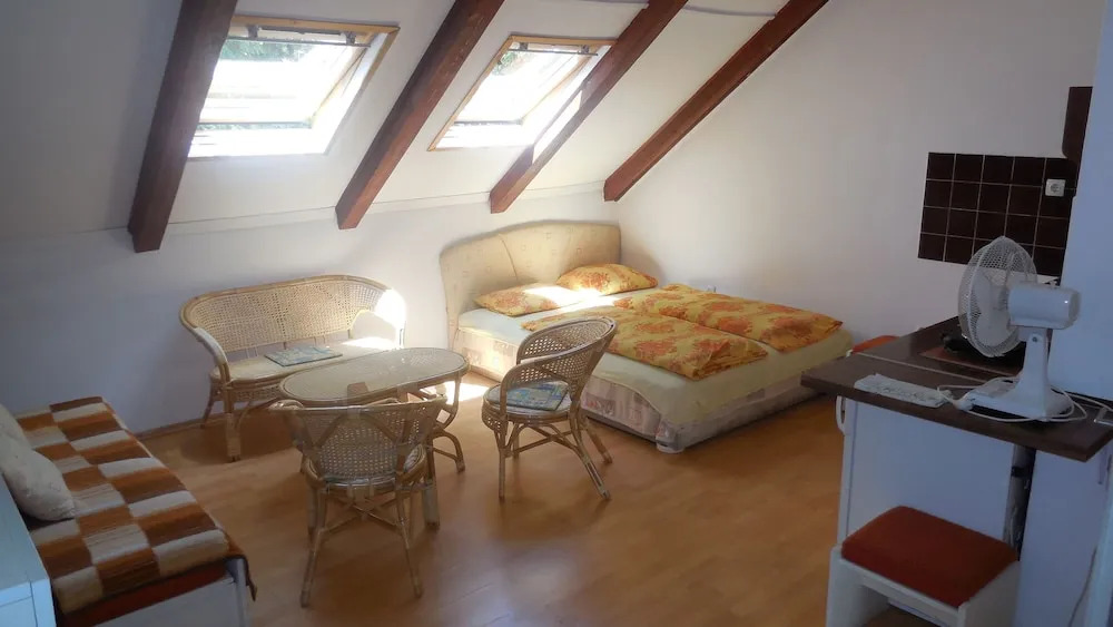 Vadásztanya Apartmanházak