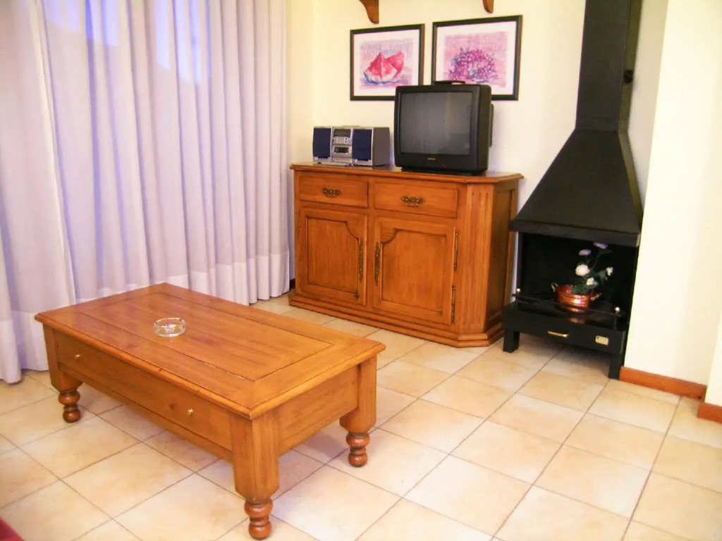 AC Apartaments Solana Ransol