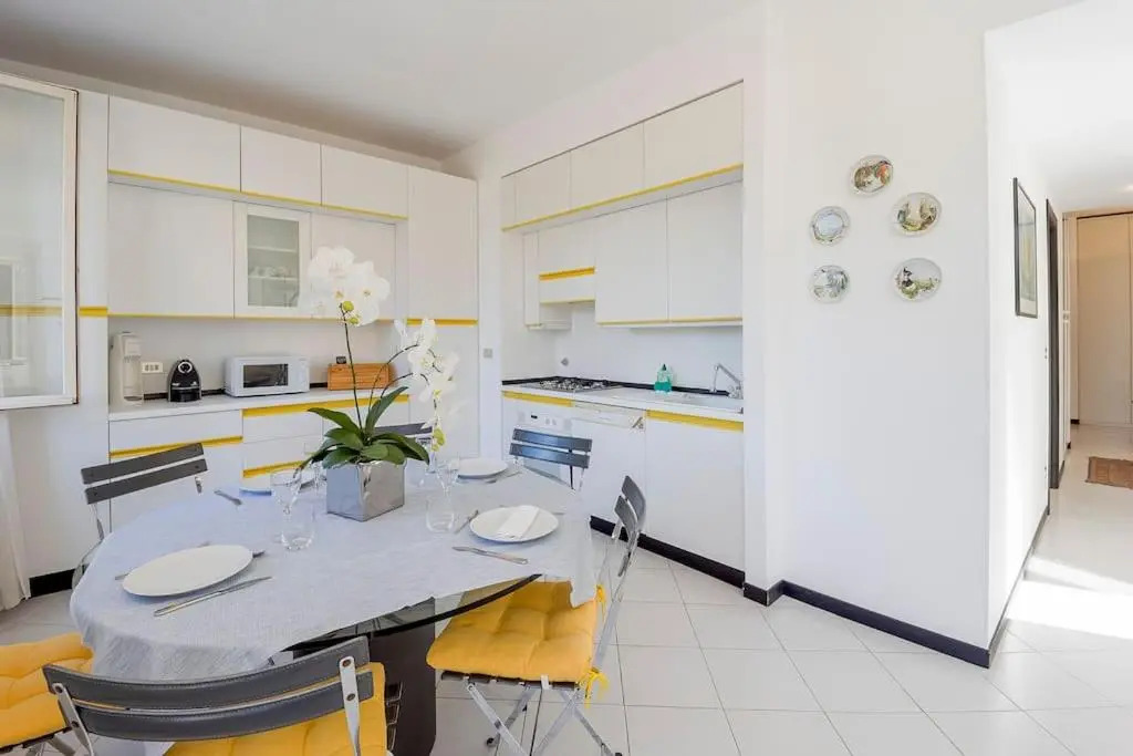 Victoria Hall Bordighera - 2 bedroom apartment - Parking