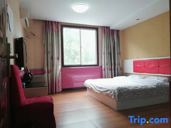 Shanghai Grand Tour Hotel