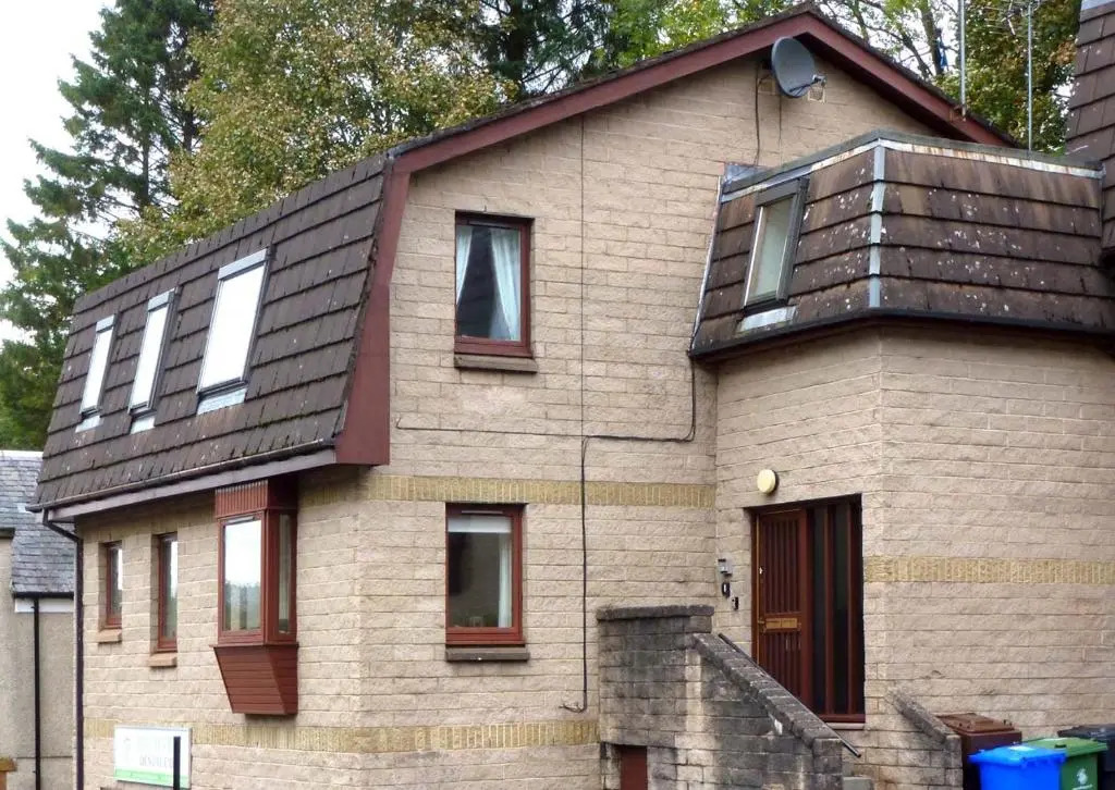 6 Beech Court