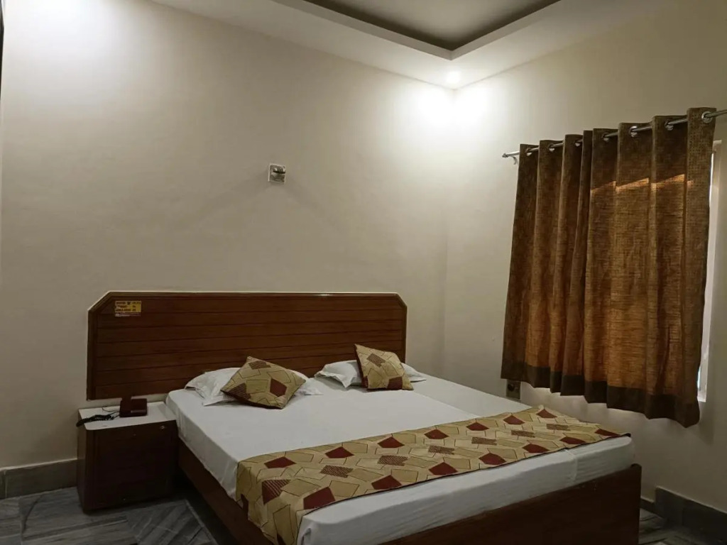 Hotel Padmini International- Sigra