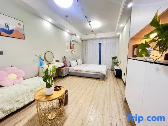 Rongchang County Liangqi Homestay