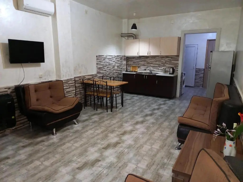 Shota Apartment