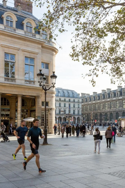 Central Studio by the Louvre