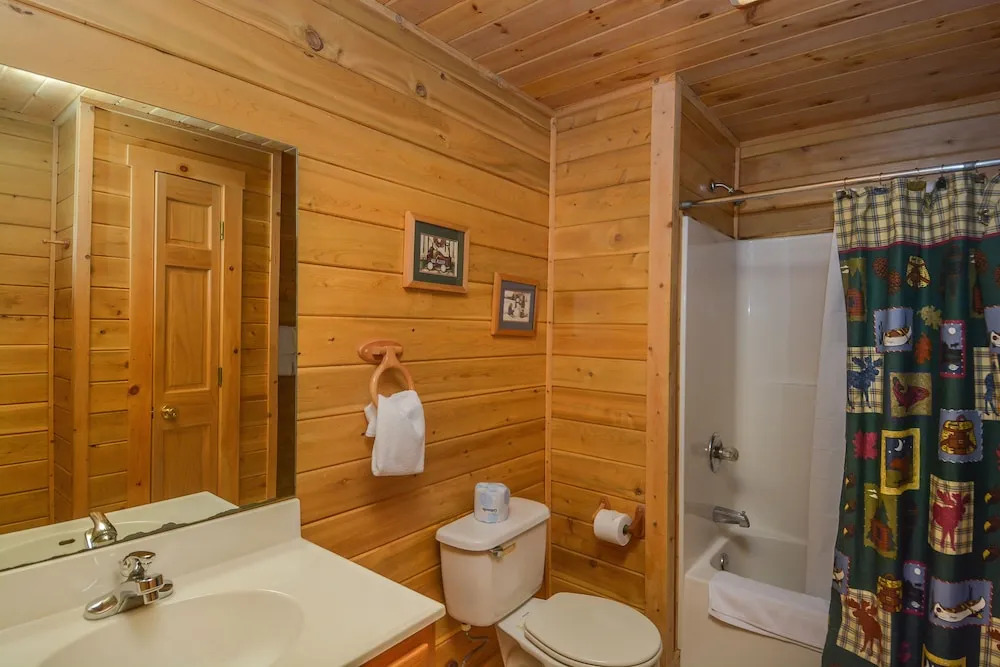 Splash Mountain 6 Bedroom House