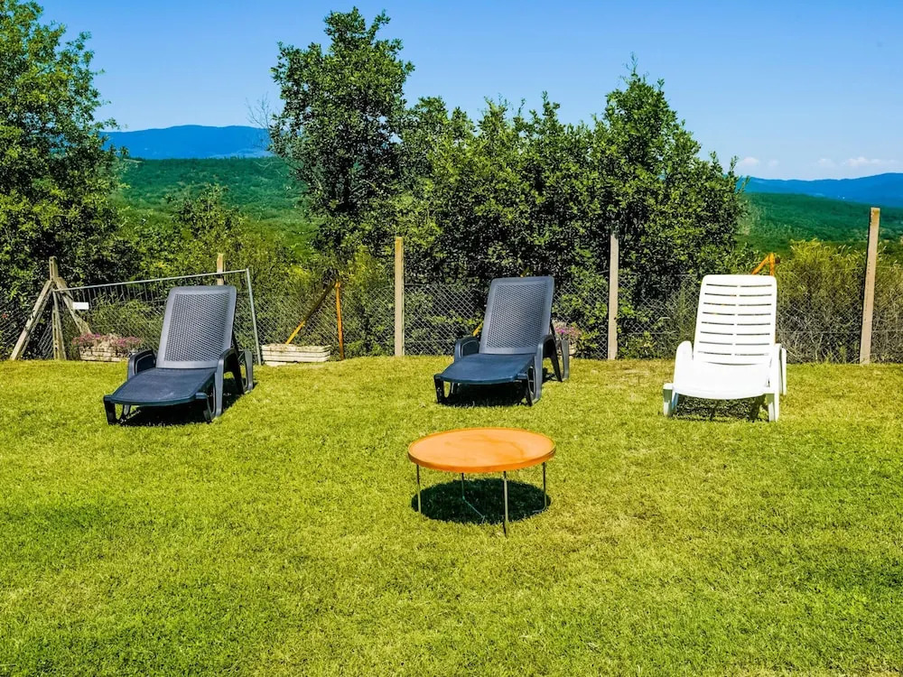 Villa in Pieve San Giovanni with Pool