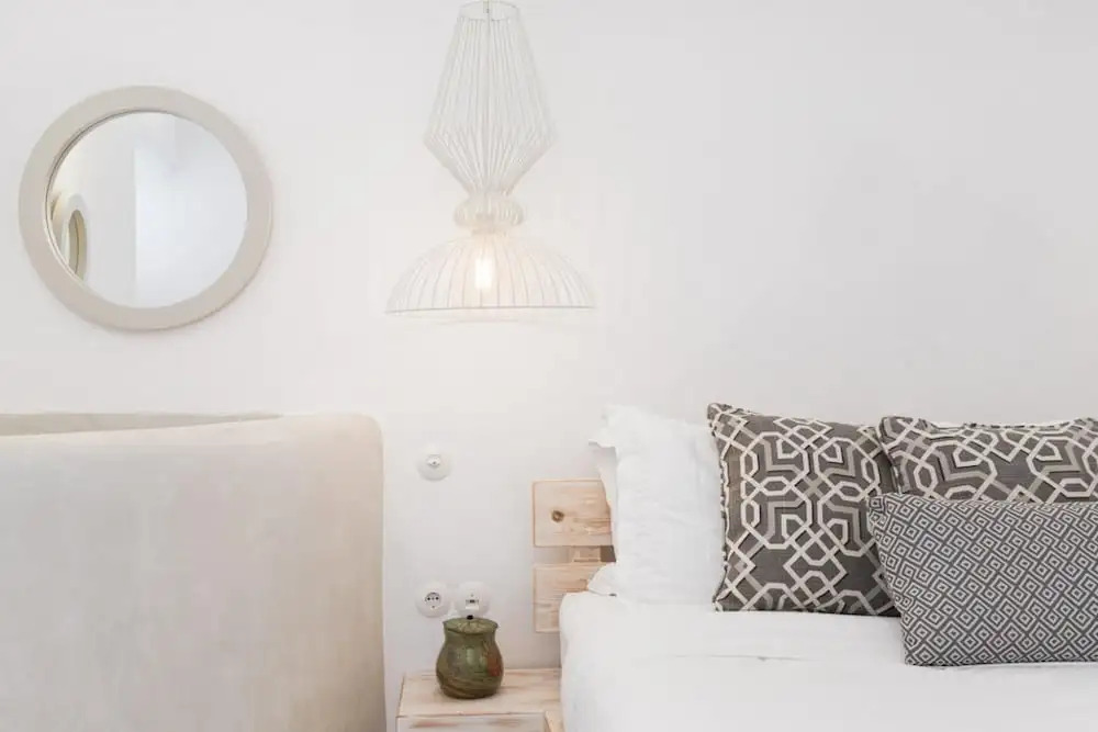 Nido House in Santorini