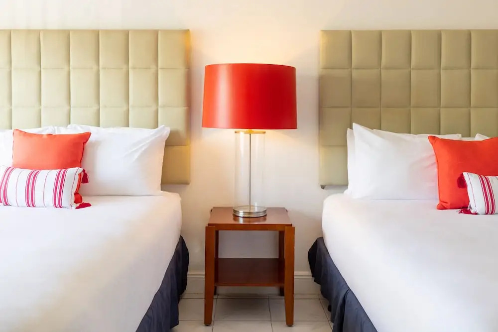 Seven Seas Hotel
