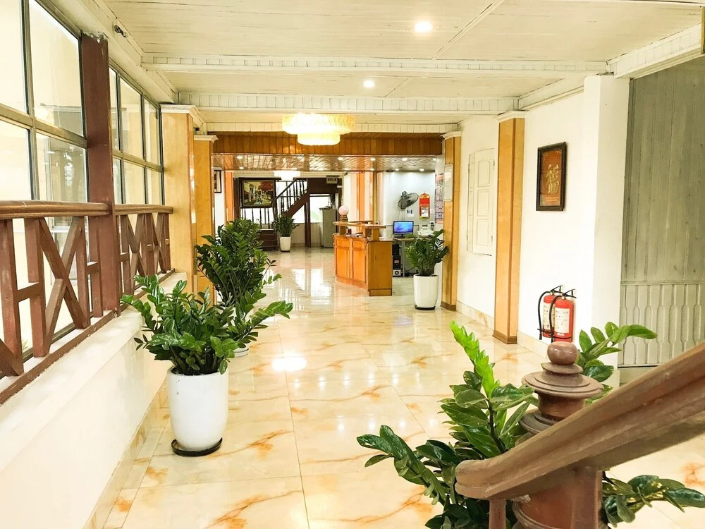 Vinh Gia Airport Lake View Hostel
