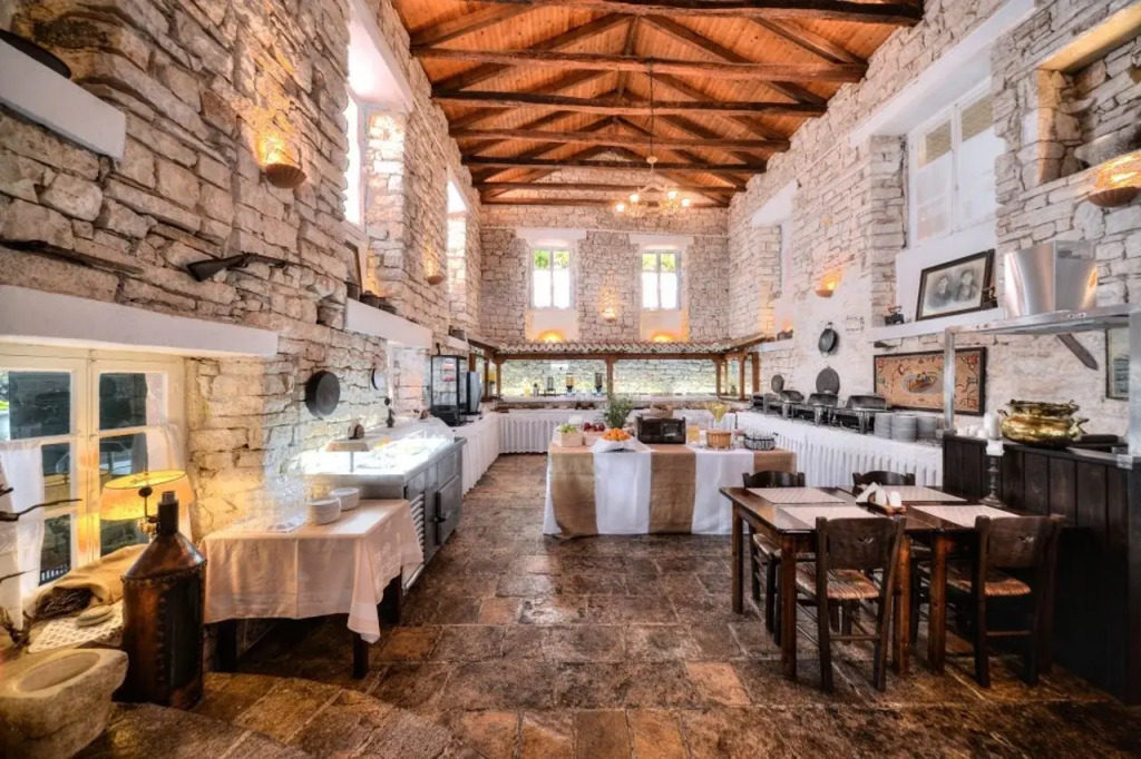 Paxos Club Resort & SPA