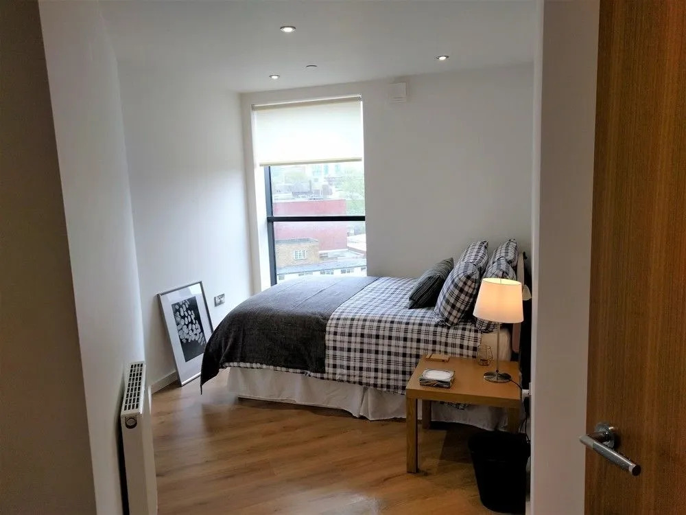 Elephant and Castle Apartment