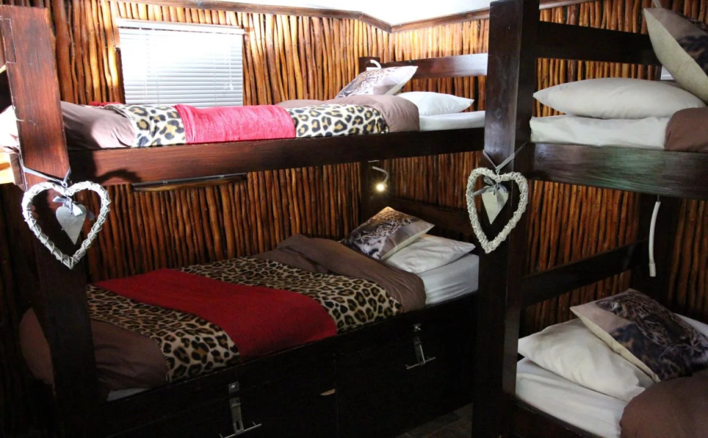 MALI Boutique Lodge & Tube n Axe Budget Accommodation