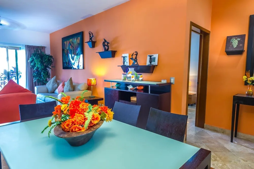 Paseo Del Sol Reef B 104 3 Bedroom Condo