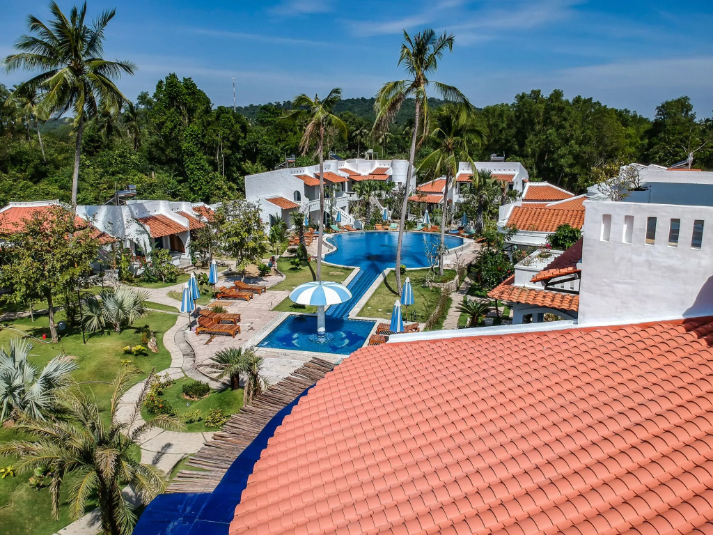 Isabella Resort