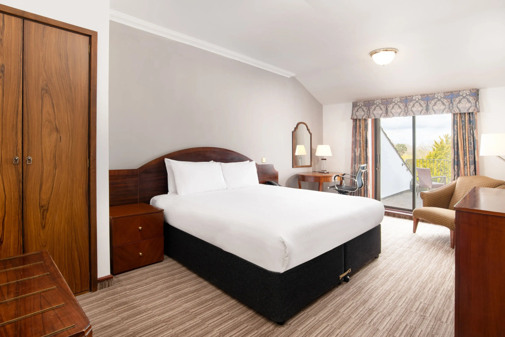 Copthorne Effingham Gatwick Hotel