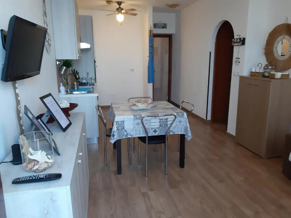 Seeonsea Apartment