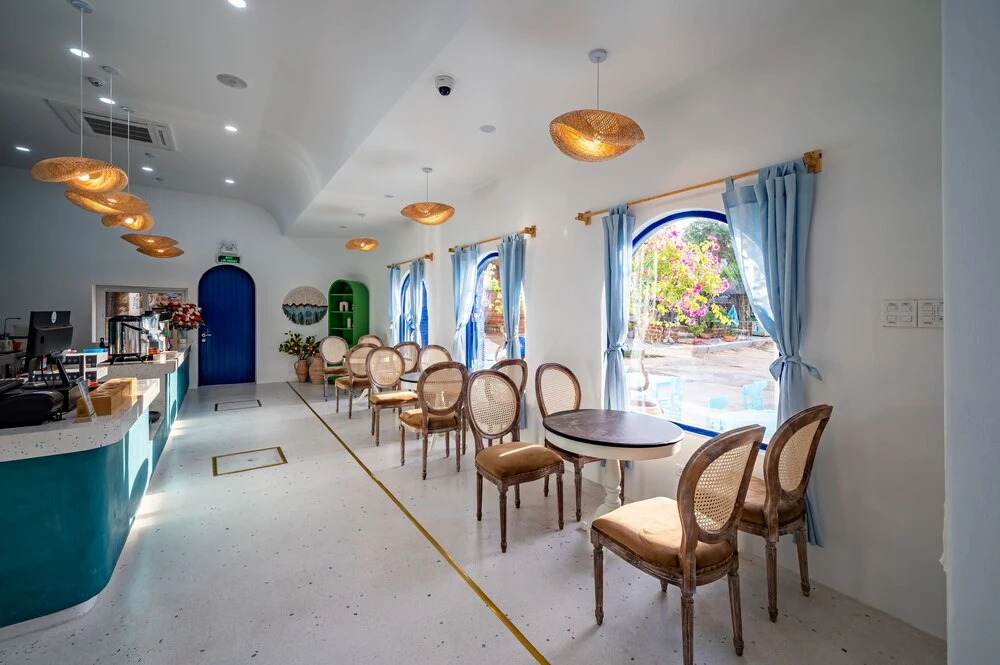 Happiness Hotel
