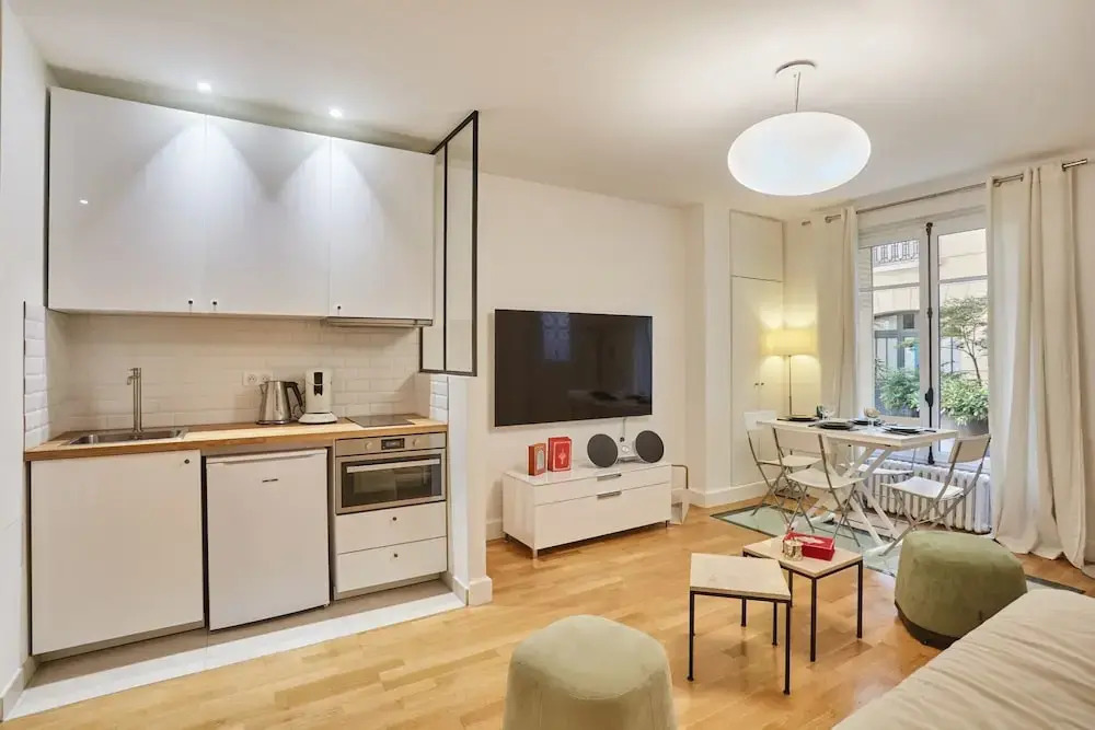 Superb Trocadero-arc de Triomphe Apartment