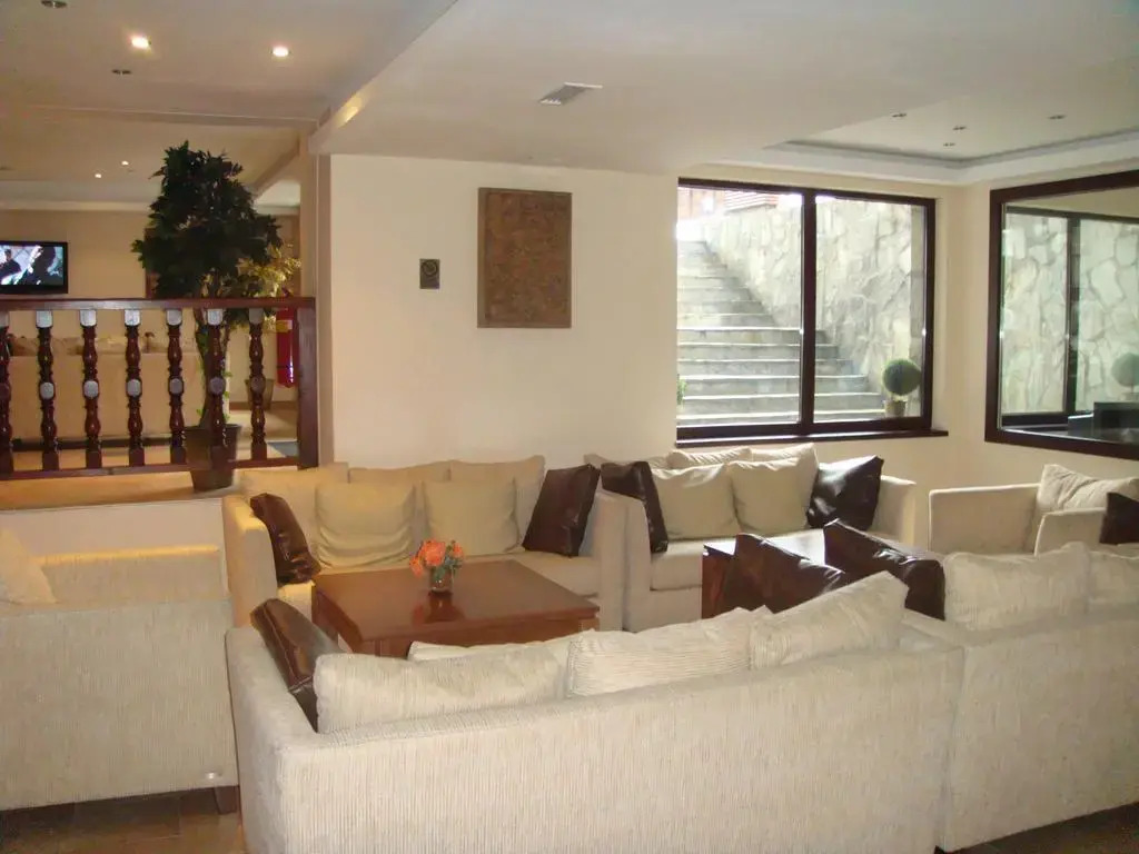 Winslow Elegance Hotel