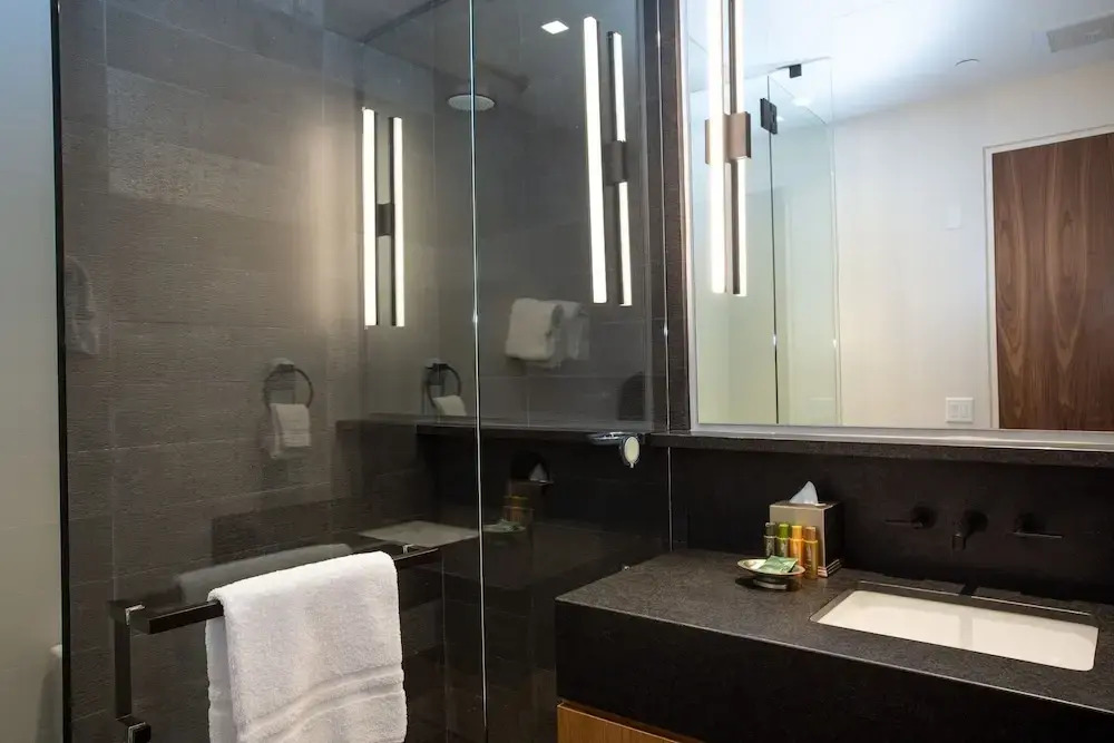One Empire Pass Lodge at Deer Valley Resort - Four Bedroom Residence #401 4 Condo