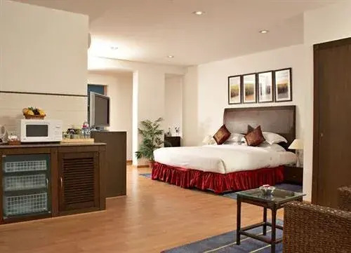 Shilton Residence Hotel