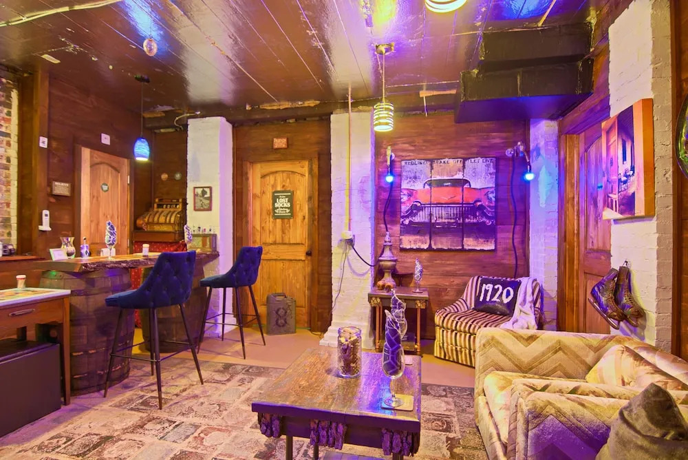 North Lodge on Oakland Bed and Breakfast
